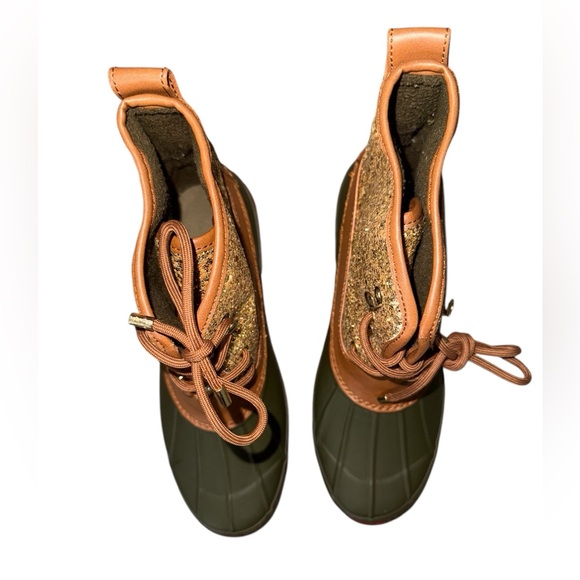 Gianni Bini Gold Sparkle Duck Boots Womens 8 - Picture 3 of 8